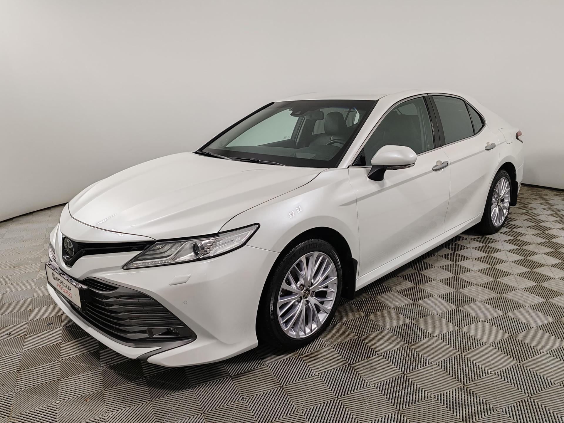 Toyota Camry, VIII (XV70)
