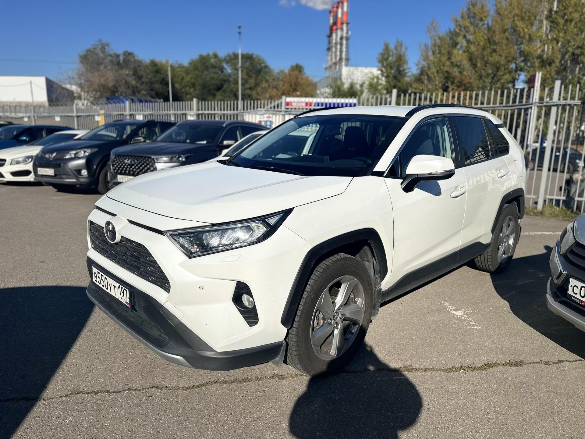 Toyota RAV4, V (XA50)