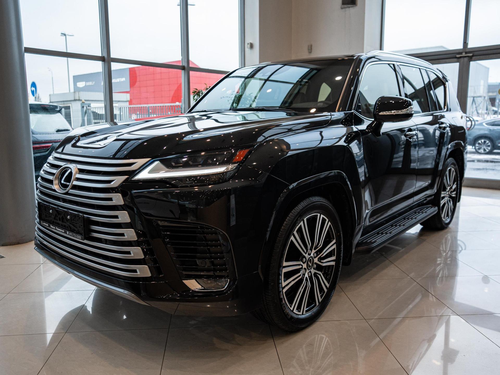 Lexus LX, IV